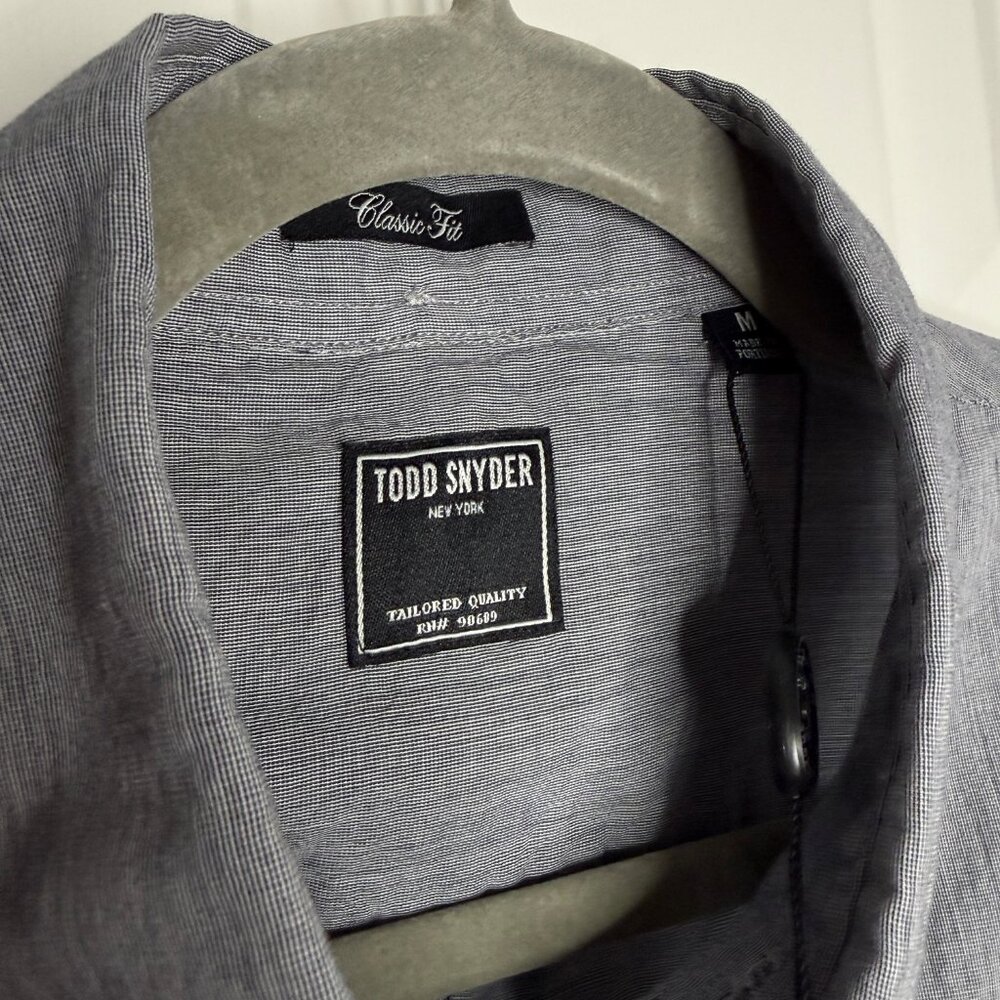 Todd Snyder Summerweight Favorite Shirt in Chambray Blue NWT - Picture 4 of 9